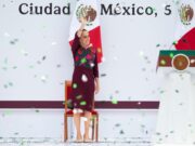 El gobernador Alejandro Armenta, estuvo presente durante el primer informe de la mandataria en el Zócalo capitalino.